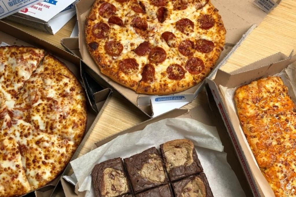 Domino's pizza ranked fast food