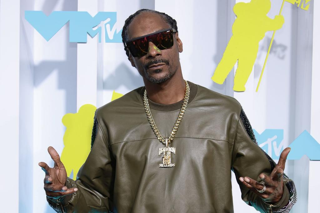 Snoop Dogg Biopic Universal
