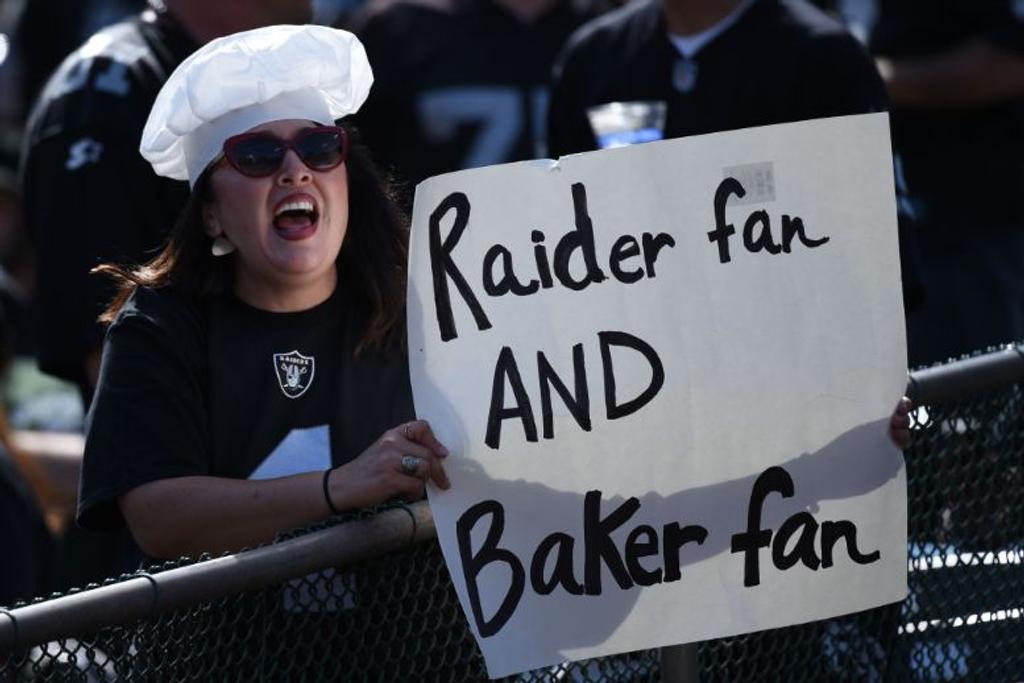 Raiders Baker Mayfield Fan