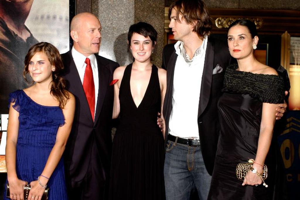 Demi Moore Bruce Willis Ashton Family