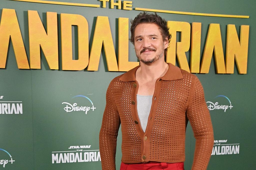 Pedro Pascal horror Weapons